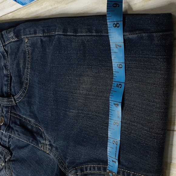 How I Measure Jeans - Picture 5 of 14